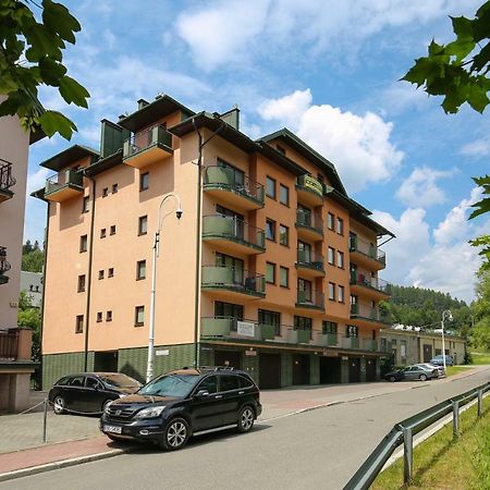 Apartamenty Na Pierwszym Pietrze クリニツァ・ズドルイ エクステリア 写真