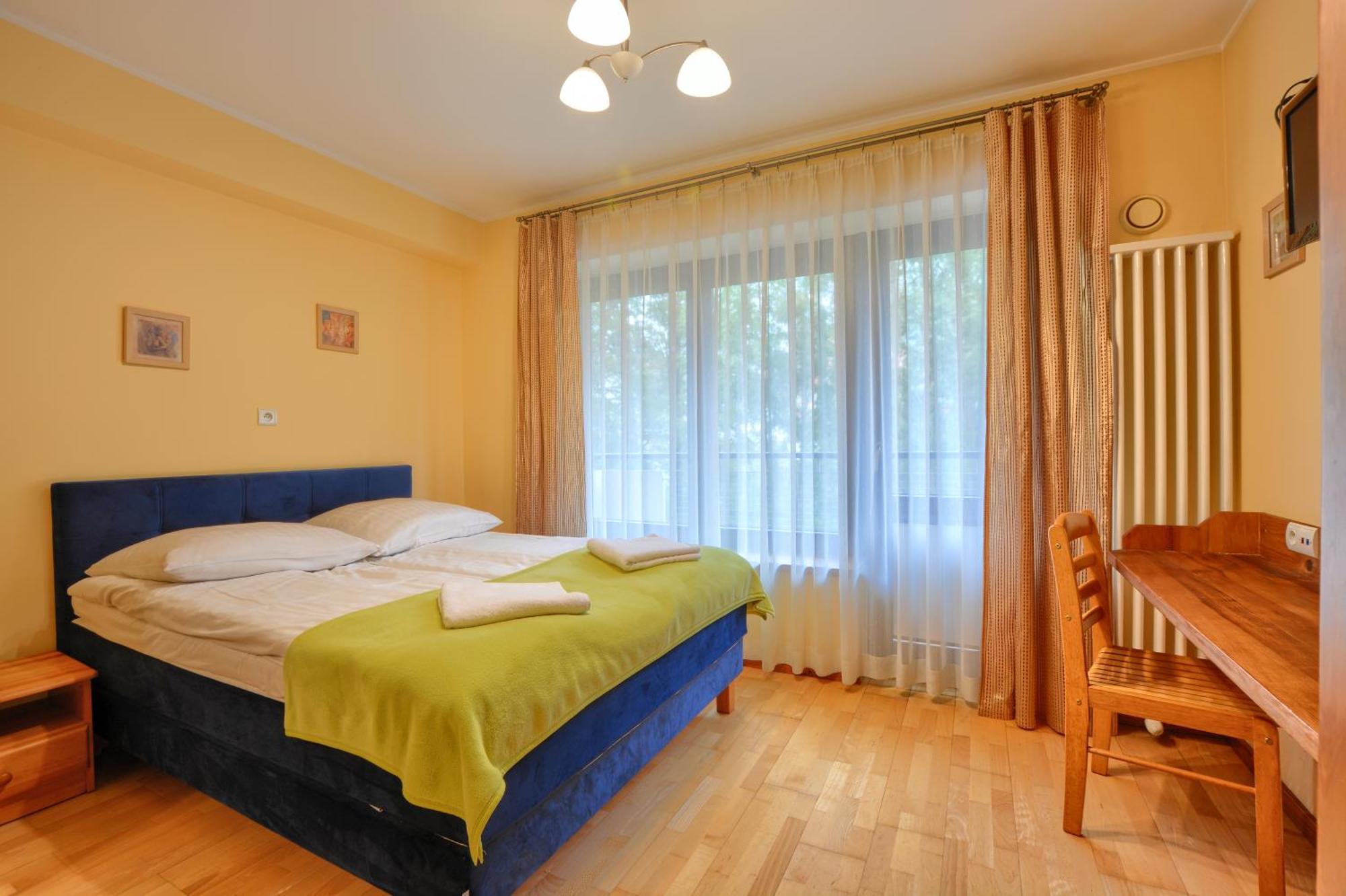 Apartamenty Na Pierwszym Pietrze クリニツァ・ズドルイ エクステリア 写真